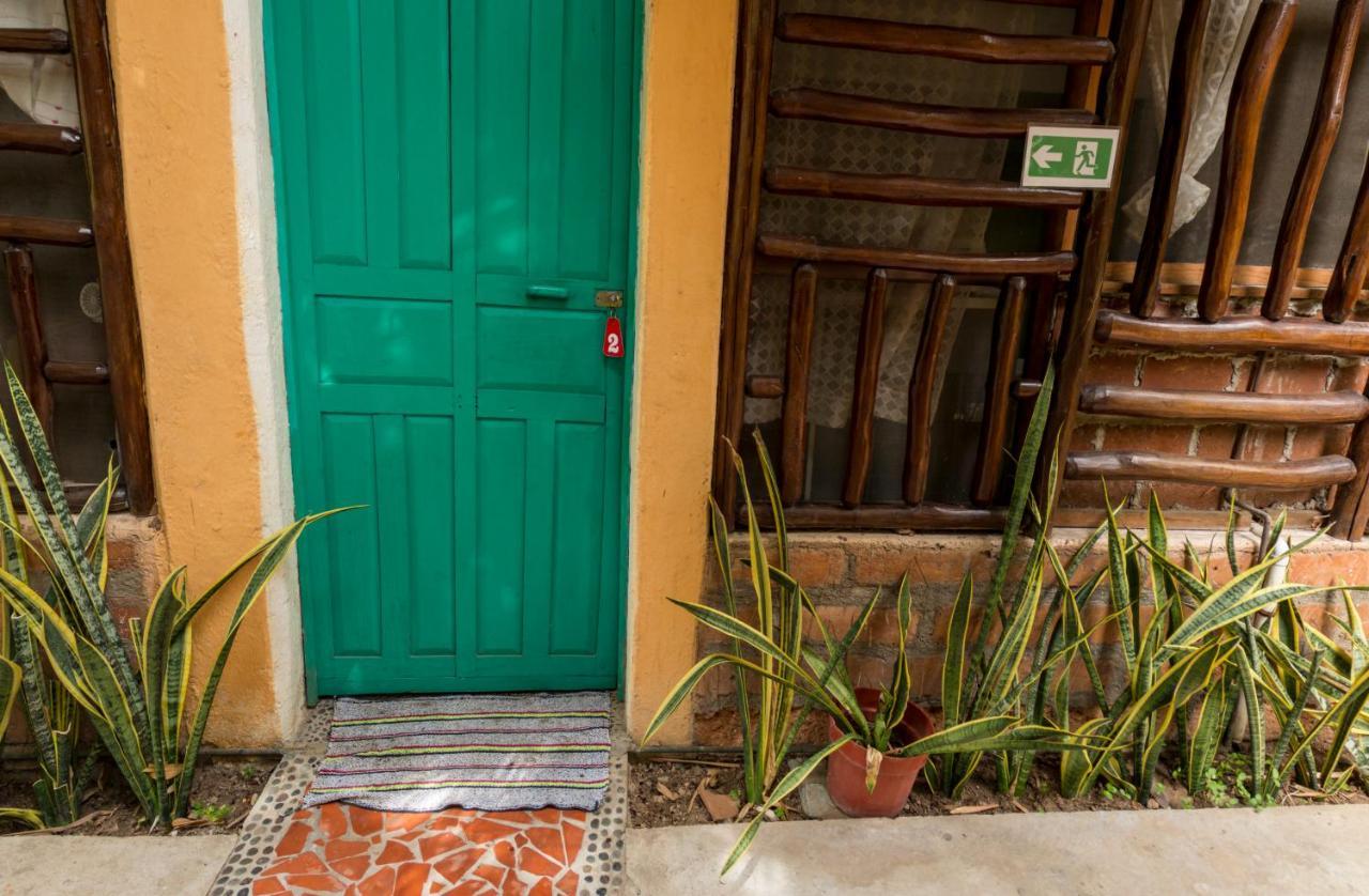 Casa Mexica Bungalows Zihuatanejo Esterno foto