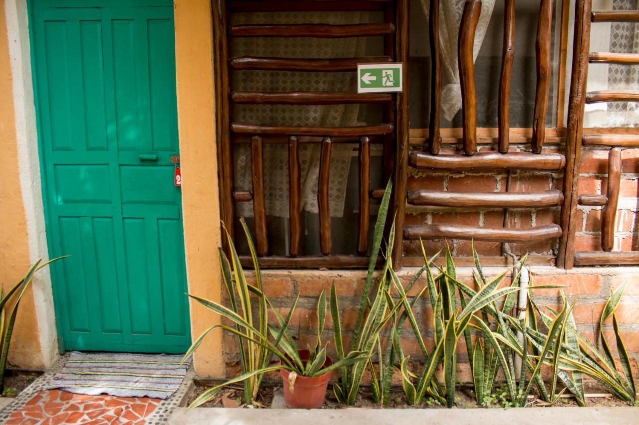 Casa Mexica Bungalows Zihuatanejo Esterno foto