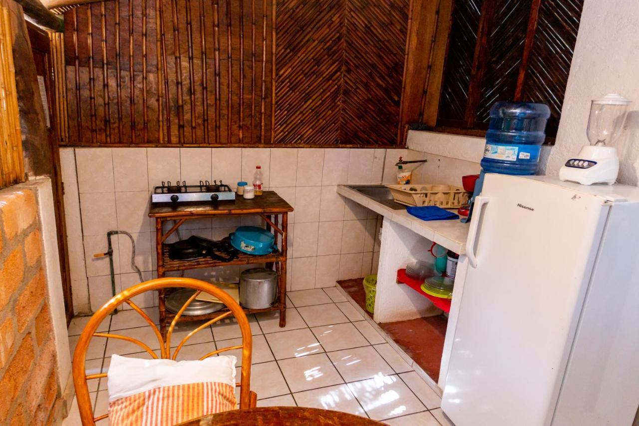 Casa Mexica Bungalows Zihuatanejo Esterno foto
