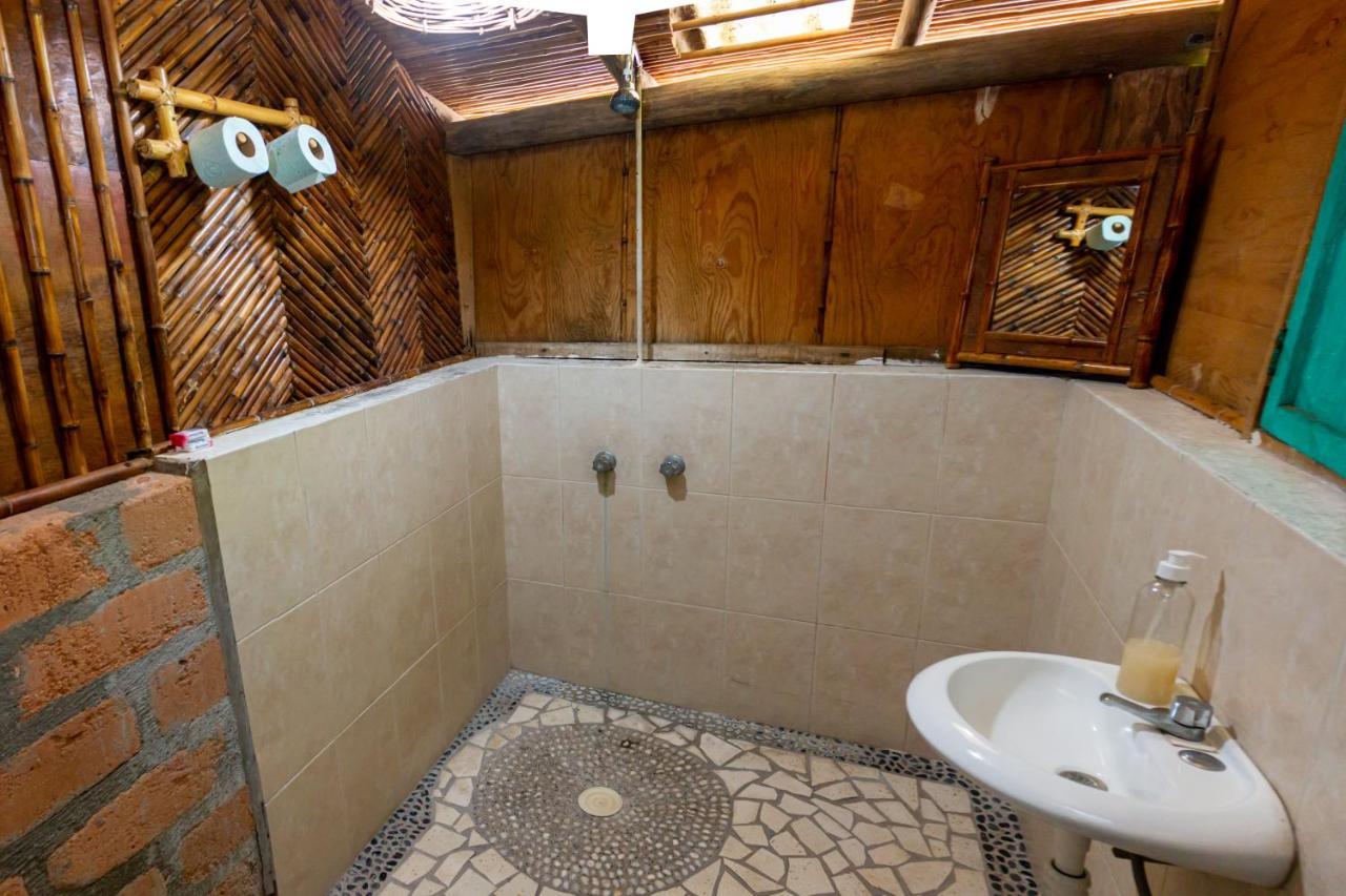 Casa Mexica Bungalows Zihuatanejo Esterno foto